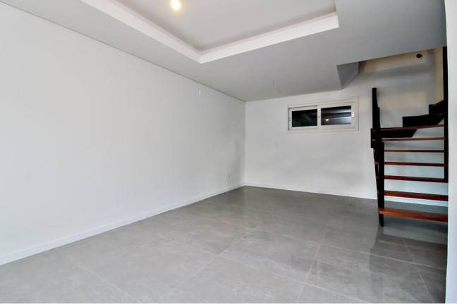Imagem Casa com 3 Quartos à Venda, 197 m² em Vila Nova - Porto Alegre