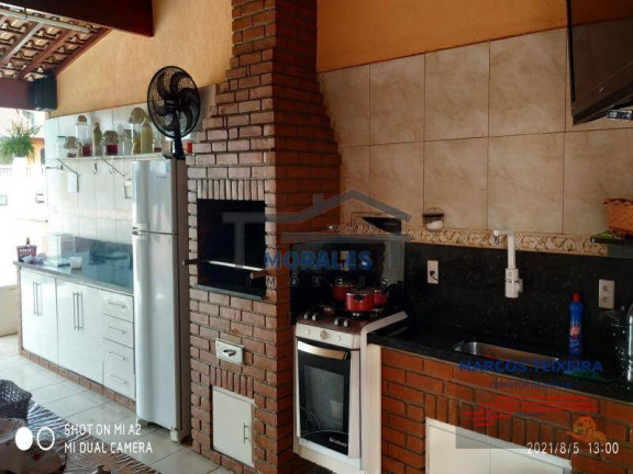 Sobrado com 3 Quartos à Venda, 270 m² em Vila Yolanda - Osasco