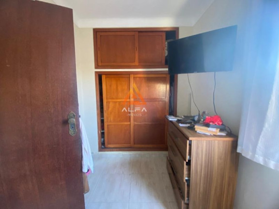 Imagem Casa com 3 Quartos à Venda, 400 m²
