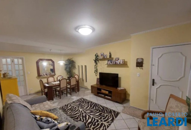 Imagem Sobrado com 3 Quartos à Venda, 200 m² em Vila Floresta - Santo André Imagem Sobrado com 3 Quartos à Venda, 200 m² em Vila Floresta - Santo André