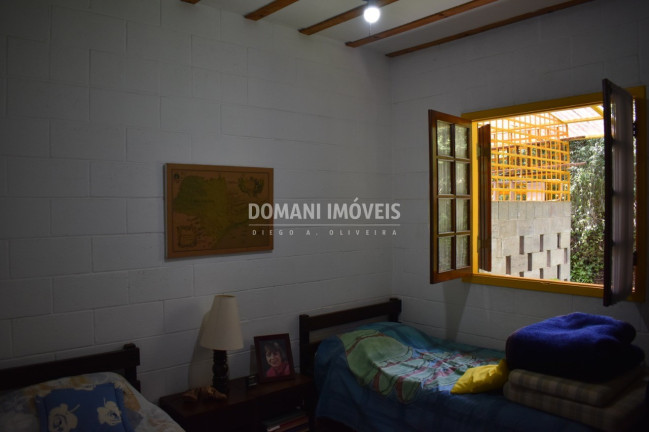 Imagem Casa com 4 Quartos à Venda, 190 m² em Região Do Jardim Do Embaixador - Campos Do Jordão