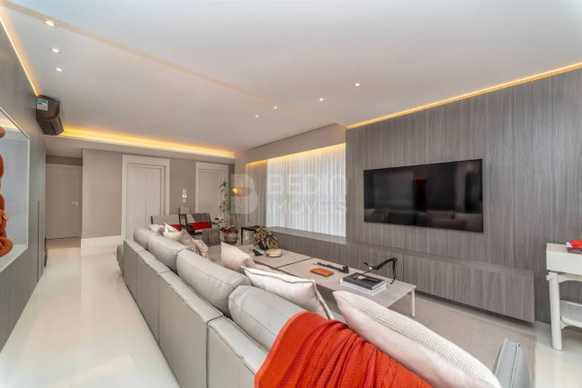 Imagem Apartamento com 4 Quartos à Venda, 237 m² em Centro - Balneário Camboriú Imagem Apartamento com 4 Quartos à Venda, 237 m² em Centro - Balneário Camboriú