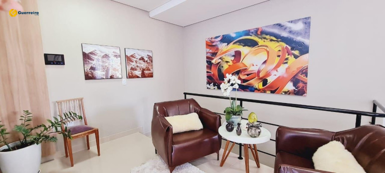 Imagem Casa com 3 Quartos à Venda, 182 m² em Córrego Grande - Florianópolis