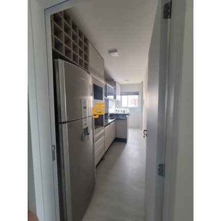 Imagem Apartamento com 2 Quartos à Venda,  em Tabuleiro - Camboriú