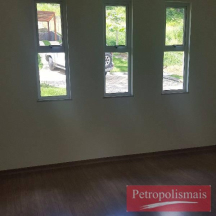 Imagem Casa de Condomínio com 2 Quartos à Venda, 103 m² em Bonsucesso - Petrópolis
