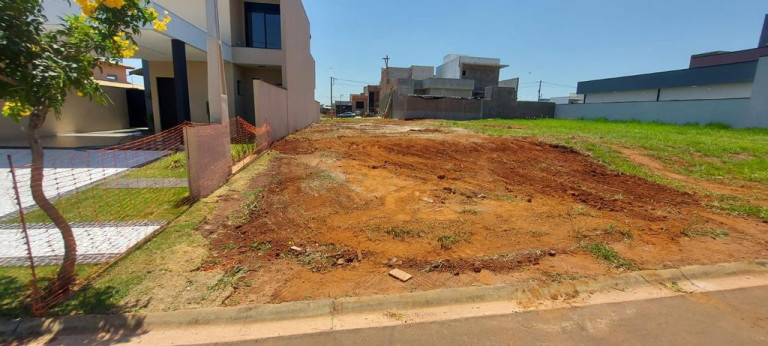 Imagem Terreno à Venda, 455 m² em Jardim Itapoan - Paulínia Imagem Terreno à Venda, 455 m² em Jardim Itapoan - Paulínia