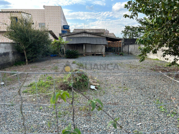 Terreno à Venda, 370 m² em Centro - Penha