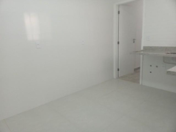 Imagem Casa com 2 Quartos à Venda, 110 m² em Embaré - Santos
