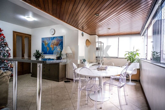 Imagem Apartamento com 2 Quartos à Venda, 80 m² em Bela Vista - Porto Alegre Imagem Apartamento com 2 Quartos à Venda, 80 m² em Bela Vista - Porto Alegre