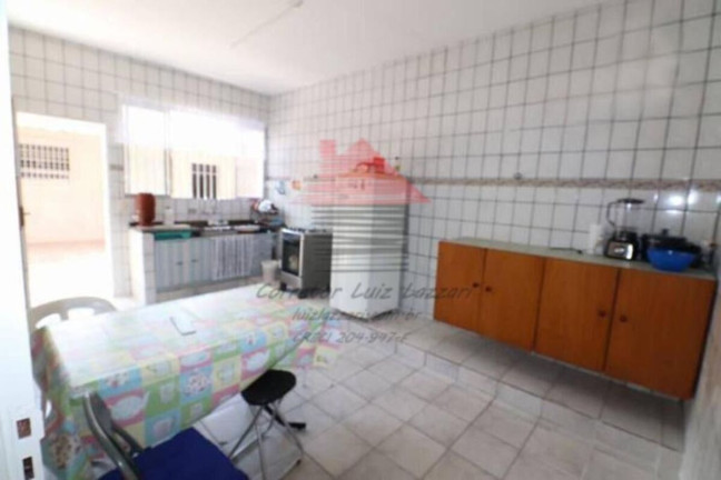 Imagem Casa com 3 Quartos à Venda, 195 m² em Vila Romar - Peruíbe Imagem Casa com 3 Quartos à Venda, 195 m² em Vila Romar - Peruíbe