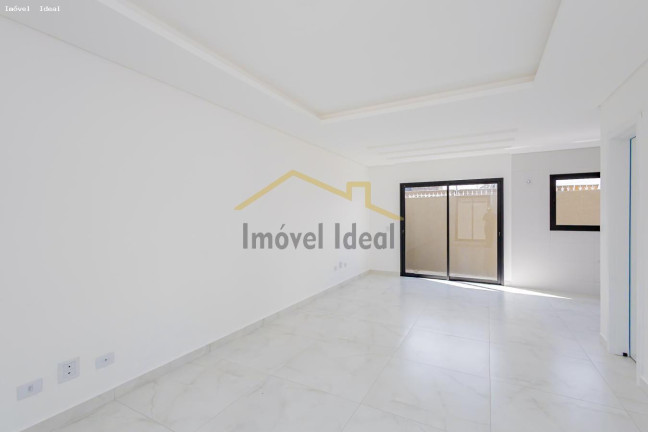 Imagem Casa com 3 Quartos à Venda, 119 m² em Hauer - Curitiba Imagem Casa com 3 Quartos à Venda, 119 m² em Hauer - Curitiba