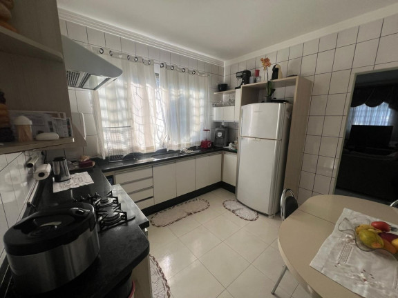 Imagem Casa com 3 Quartos à Venda, 156 m² em Parque Residencial Quebec - Maringa