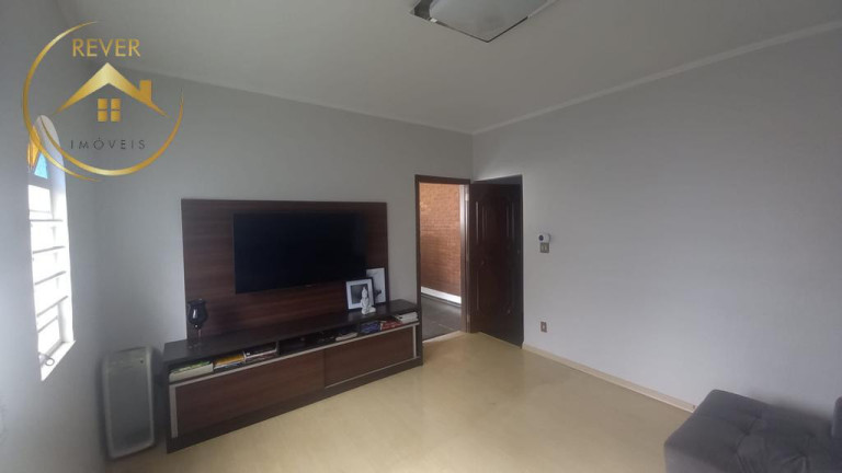 Imagem Casa com 4 Quartos à Venda, 190 m² em Jardim Nova Europa - Campinas Imagem Casa com 4 Quartos à Venda, 190 m² em Jardim Nova Europa - Campinas