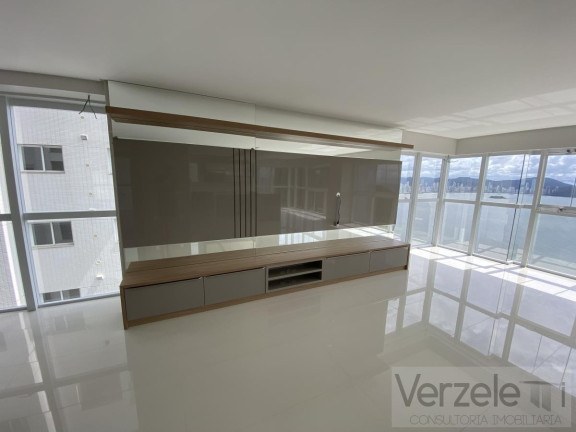 Imagem Apartamento com 4 Quartos à Venda, 237 m² em Barra Sul - Balneário Camboriú Imagem Apartamento com 4 Quartos à Venda, 237 m² em Barra Sul - Balneário Camboriú
