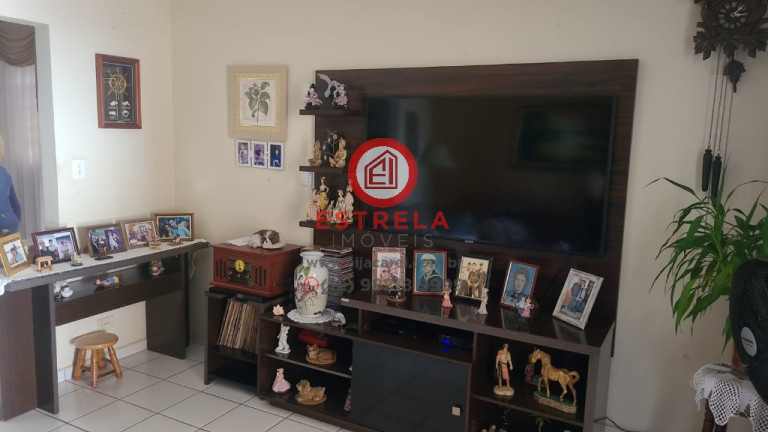 Imagem Casa com 2 Quartos à Venda, 125 m² em Vila Formosa - Jacareí Imagem Casa com 2 Quartos à Venda, 125 m² em Vila Formosa - Jacareí