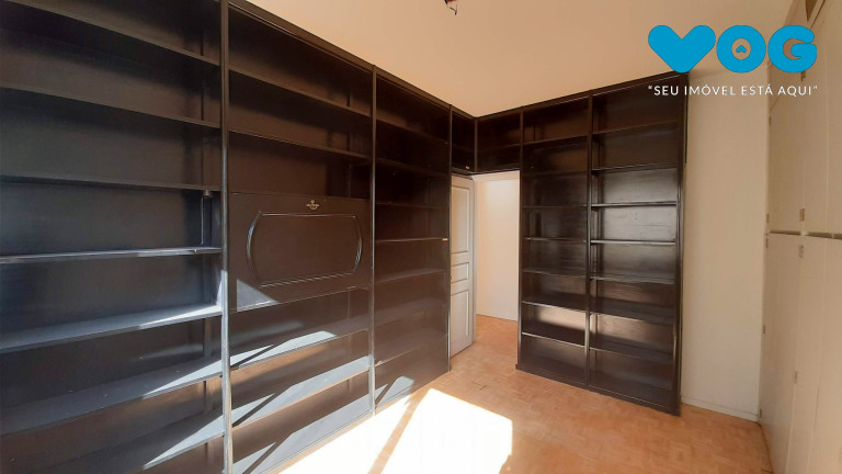 Imagem Imóvel com 4 Quartos à Venda, 179 m² em Moinhos De Vento - Porto Alegre Imagem Imóvel com 4 Quartos à Venda, 179 m² em Moinhos De Vento - Porto Alegre