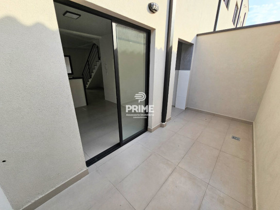 Sobrado com 2 Quartos à Venda, 89 m² em Porto Novo - Caraguatatuba