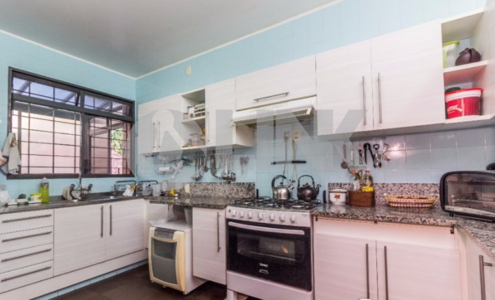 Imagem Casa com 3 Quartos à Venda, 591 m² em Três Figueiras - Porto Alegre Imagem Casa com 3 Quartos à Venda, 591 m² em Três Figueiras - Porto Alegre
