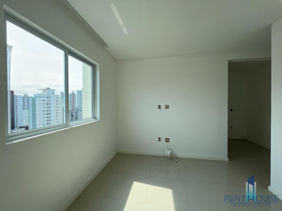 Imagem Apartamento com 3 Quartos à Venda, 115 m² em Centro - Balneário Camboriú