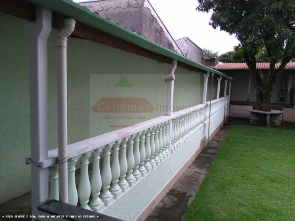 Imagem Casa com 3 Quartos à Venda, 218 m² em Vila Sao Jose - Taubaté