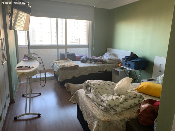 Imagem Imóvel com 3 Quartos à Venda, 300 m² em Bairro Jardim - Santo André