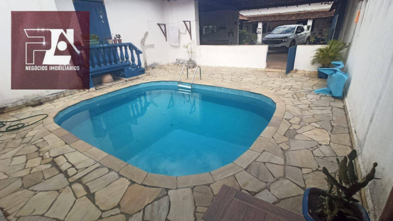 Chácara com 3 Quartos à Venda, 3.000 m² em área Rural De Lorena - Lorena