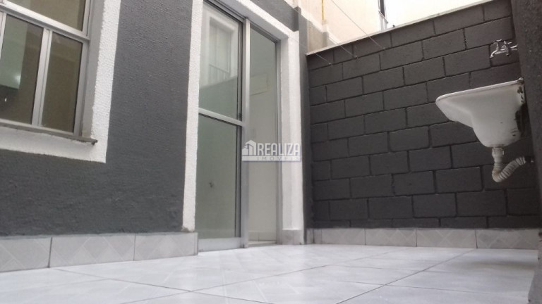 Imagem Apartamento com 2 Quartos à Venda, 50 m² em Conjunto Pontal - Uberaba