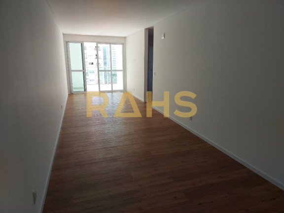 Imagem Apartamento com 3 Quartos à Venda, 95 m² em Centro - Joinville Imagem Apartamento com 3 Quartos à Venda, 95 m² em Centro - Joinville