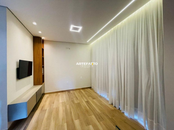 Imagem Casa com 4 Quartos à Venda, 200 m² em Centro - Franca