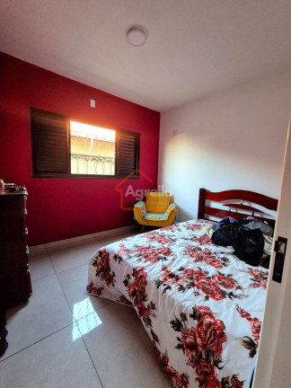 Imagem Casa com 3 Quartos à Venda, 125 m² em Jardim Scomparim - Mogi Mirim Imagem Casa com 3 Quartos à Venda, 125 m² em Jardim Scomparim - Mogi Mirim