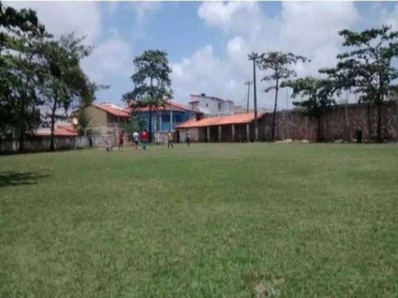 Terreno à Venda, 2.700 m² em Centro - Lauro De Freitas
