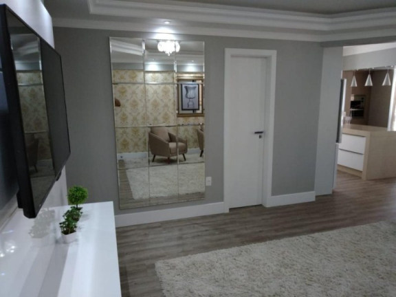 Imagem Imóvel com 3 Quartos à Venda, 114 m² em Pioneiros - Balneário Camboriú