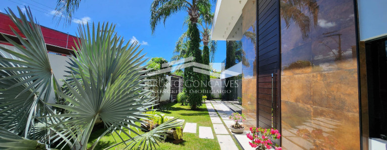 Imagem Casa com 4 Quartos à Venda, 391 m² em Porto Seguro Imagem Casa com 4 Quartos à Venda, 391 m² em Porto Seguro