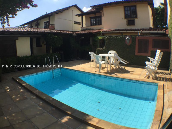 Imagem Casa com 5 Quartos à Venda, 414 m² em Rio De Janeiro Imagem Casa com 5 Quartos à Venda, 414 m² em Rio De Janeiro