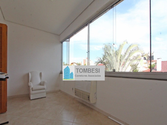 Imagem Sobrado com 3 Quartos à Venda, 207 m² em Jardim Itu - Porto Alegre Imagem Sobrado com 3 Quartos à Venda, 207 m² em Jardim Itu - Porto Alegre