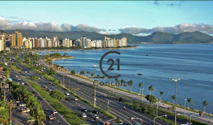 Imagem Apartamento com 3 Quartos para Alugar, 131 m² em Beira Mar - Florianópolis Imagem Apartamento com 3 Quartos para Alugar, 131 m² em Beira Mar - Florianópolis
