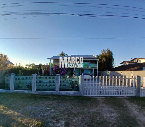Imagem Casa com 3 Quartos à Venda, 360 m² em Pinheiros - Balneário Barra Do Sul