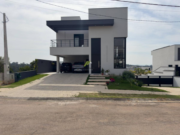 Imagem Casa de Condomínio com 3 Quartos à Venda, 328 m²