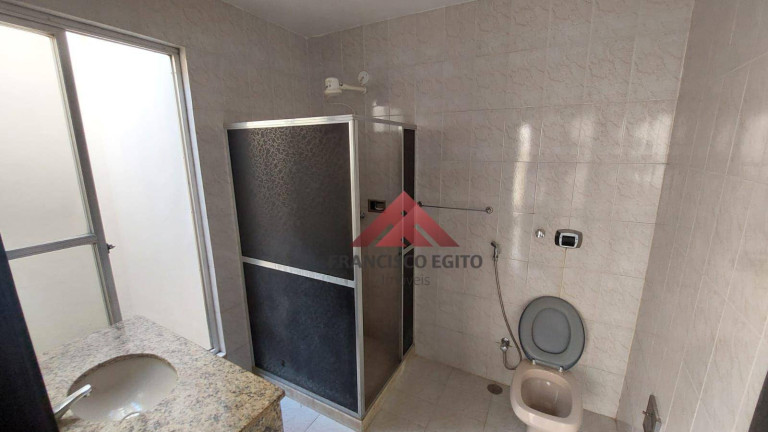 Imagem Casa com 3 Quartos à Venda, 250 m² em Neves - São Gonçalo Imagem Casa com 3 Quartos à Venda, 250 m² em Neves - São Gonçalo