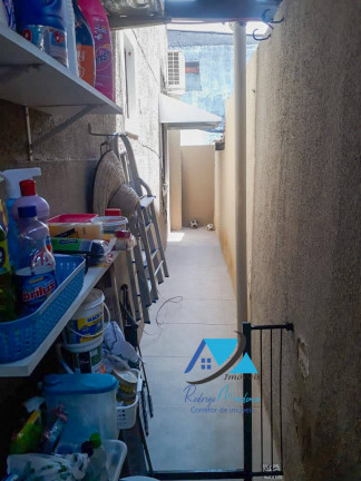 Imagem Casa com 3 Quartos à Venda, 140 m² em Centro - Lauro De Freitas