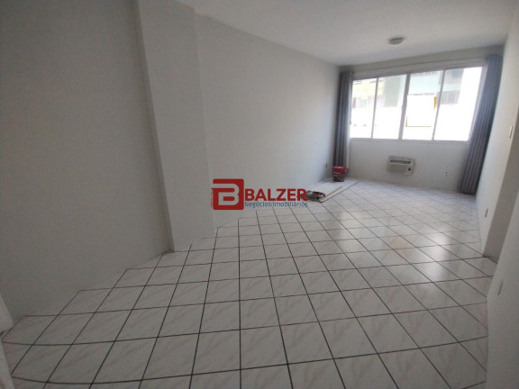 Apartamento com 2 Quartos à Venda, 88 m² em Centro - Florianópolis