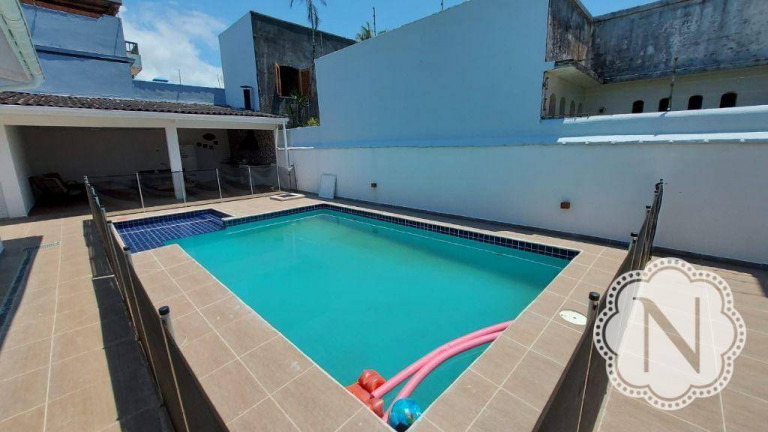 Casa com 9 Quartos à Venda, 247 m² em Cibratel I - Itanhaém