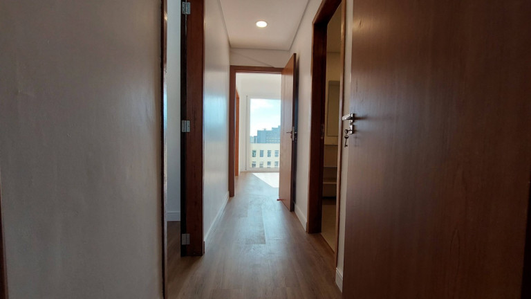 Imagem Apartamento com 2 Quartos à Venda, 76 m² em Centro - Curitiba
