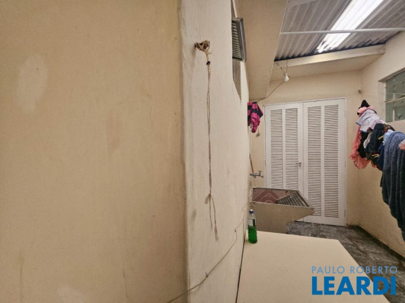 Imagem Casa com 1 Quarto à Venda, 147 m² em Vila Floresta - Santo André