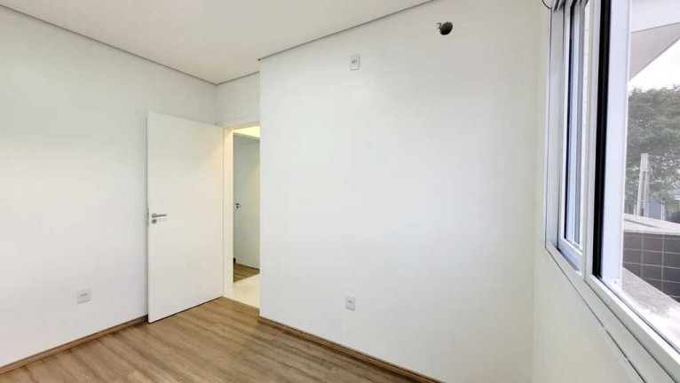 Imagem Apartamento com 3 Quartos à Venda, 72 m² em Vila Vista Alegre - Cachoeirinha