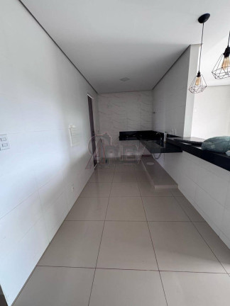 Imagem Casa com 3 Quartos à Venda,  em Jardim Olimpico - Montes Claros