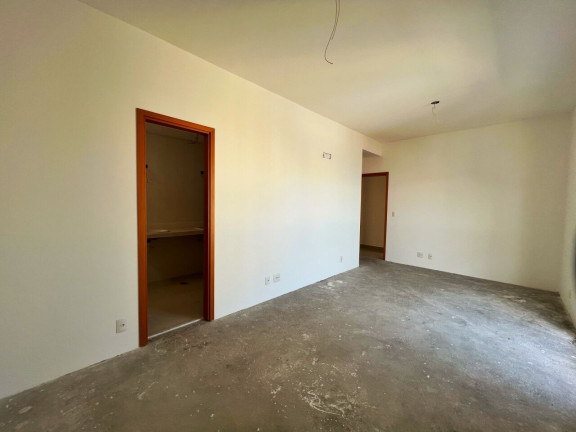 Imagem Apartamento com 3 Quartos à Venda, 210 m² em Embaré - Santos