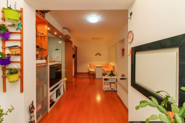 Imagem Apartamento com 2 Quartos à Venda, 60 m² em Cristal - Porto Alegre