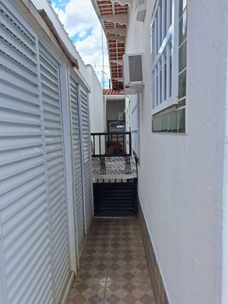 Casa com 3 Quartos à Venda,  em Maracanã - Praia Grande