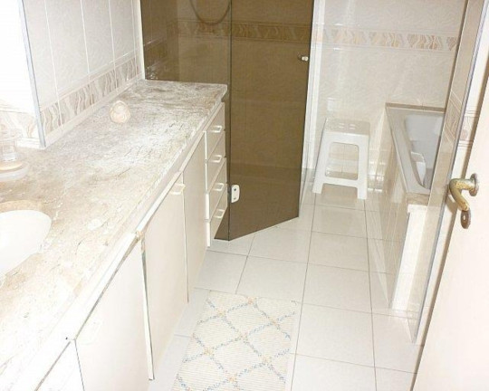 Imagem Apartamento com 3 Quartos à Venda, 190 m² em Pitangueiras - Guarujá